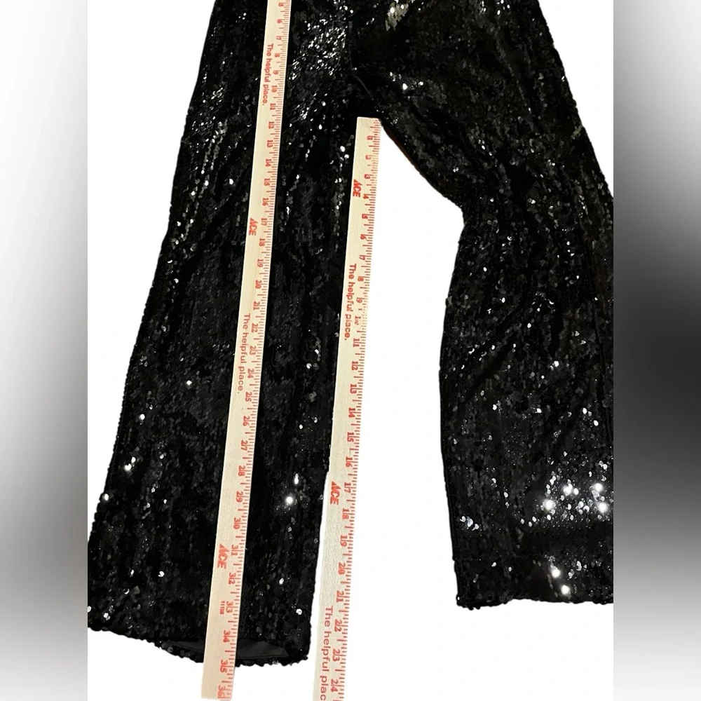 House of Harlow 1960 2 pc Sequined Halter top and matching pants - Picture 8 of 16